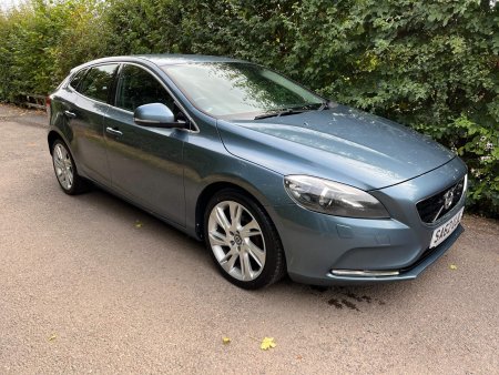 VOLVO V40 1.6 D2 SE Lux Nav Euro 5 (s/s) 5dr